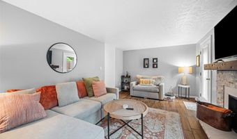 206 Little Hollow Dr, Aleppo, PA 15143