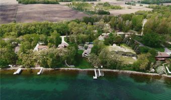 11621 Maple Springs Dr SE, Alexandria, MN 56308