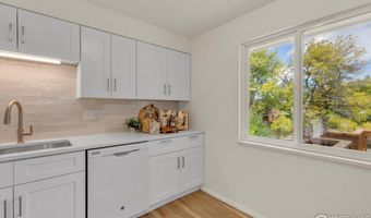 2880 La Grange Cir, Boulder, CO 80305