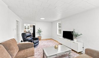 516 Lincoln St, Ainsworth, IA 52201