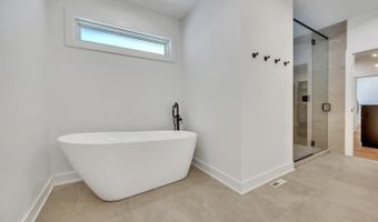 2707 1st St, Arnolds Park, IA 51331