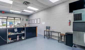 2643 Executive Pl, Biloxi, MS 39531