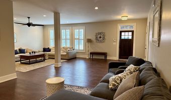 712 4th, West Point, GA 31833