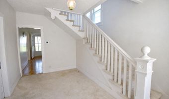 310 WALNUT St, Bridgeville, DE 19933