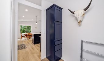 10220 7TH St, Bay City, OR 97107