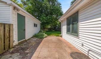 534 S Dryden Pl, Arlington Heights, IL 60005