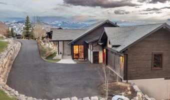 5205 Longsun Ln, Avon, CO 81620