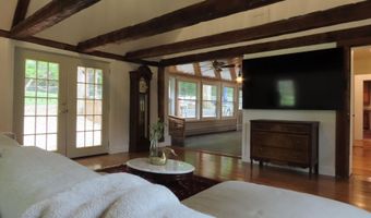 196 Brown Rd, Candia, NH 03034