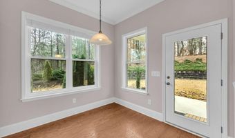 519 Huntington Dr, Ball Ground, GA 30107