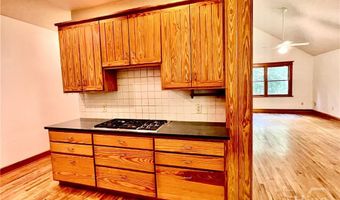 345 Three Oaks Dr, Athens, GA 30607