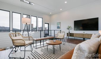 122 College St #301, Asheville, NC 28801