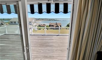 7 Jenckes Ct, Narragansett, RI 02882