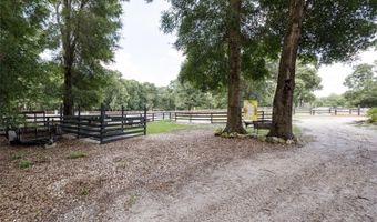 9106 SW 124 St, Archer, FL 32618