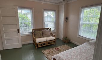 35 Benedict Rd, Bourne, MA 02532