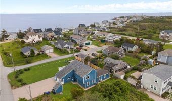 7 Conant Ave, Narragansett, RI 02882