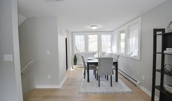 15 Elizabeth Rd, Canton, CT 06019