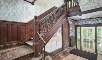74 Maplewood Ave, Akron, OH 44313
