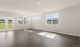 357 Maddox Dr, Aberdeen, NC 28315