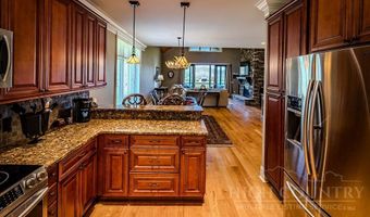 214 Pasture Ln, Banner Elk, NC 28604