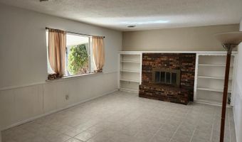 8712 Las Camas Rd NE, Albuquerque, NM 87111