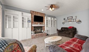206 Antler Dr, Sellersburg, IN 47172