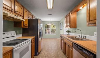 322 Country Lane Dr, Alma, AR 72921