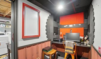 4590 E Johnstown Rd, Columbus, OH 43230