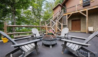 1009 Larkspur Trl, Banner Elk, NC 28604