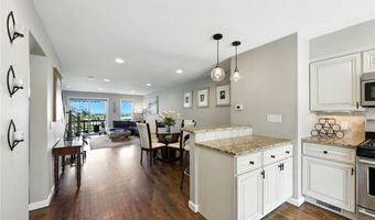 469 North Ln, Bristol, RI 02809