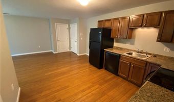 500 Mendon Rd 1E, Cumberland, RI 02864