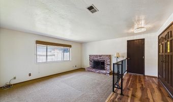 1741 Benjamin Ct, Arcata, CA 95521