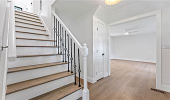 1801 Kimberly Pl, Bentonville, AR 72712