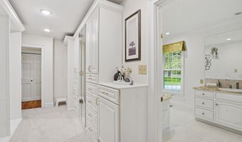 16 Storybrook Ln, Amherst, NH 03031