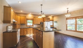 5862 Villa Rd, Alta, IA 51002