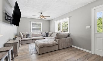 7240 W Division Rd, Bargersville, IN 46106