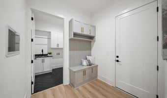 437 Jon Scott Dr, Alpharetta, GA 30009