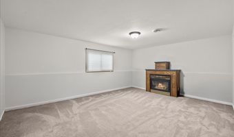582 Mecca Dr, Billings, MT 59105