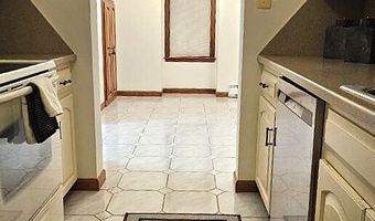 25 Washington St APT 22, Bristol, CT 06010