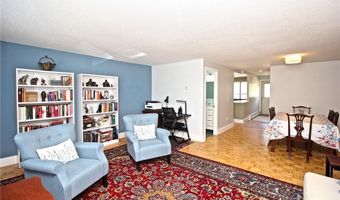 66 Girard Ave 312, Newport, RI 02840