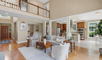 62 Dupaw Gould Rd, Brookline, NH 03033