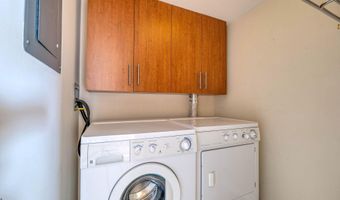 526 PACIFIC Ave, Atlantic City, NJ 08401