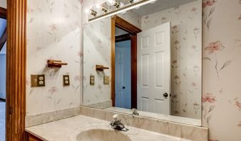 101 Highland Dr, Bardstown, KY 40004