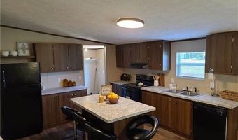 2008 AIRBASE Rd, Alexandria, LA 71303
