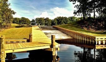 830 Mill Creek Dr, Minnesott Beach, NC 28510
