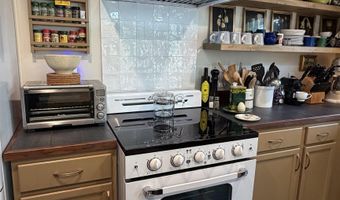 22 Marble St, Brandon, VT 05733