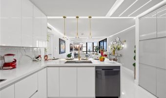 20379 W Country Club Dr 1533, Aventura, FL 33180