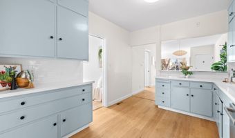 1241 Park Ave, Alameda, CA 94501