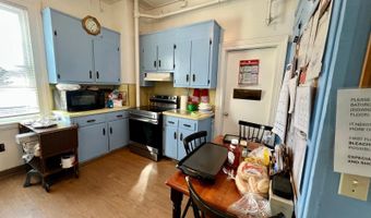 38 Prospect Pl, Bristol, CT 06010