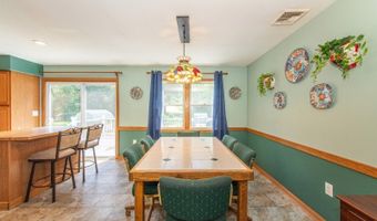 10 W Shore Dr, Alloway, NJ 07462