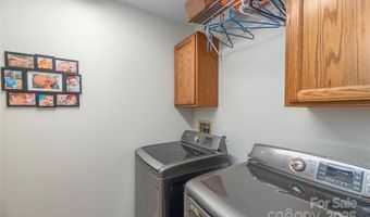 32 Foxberry Dr, Arden, NC 28704